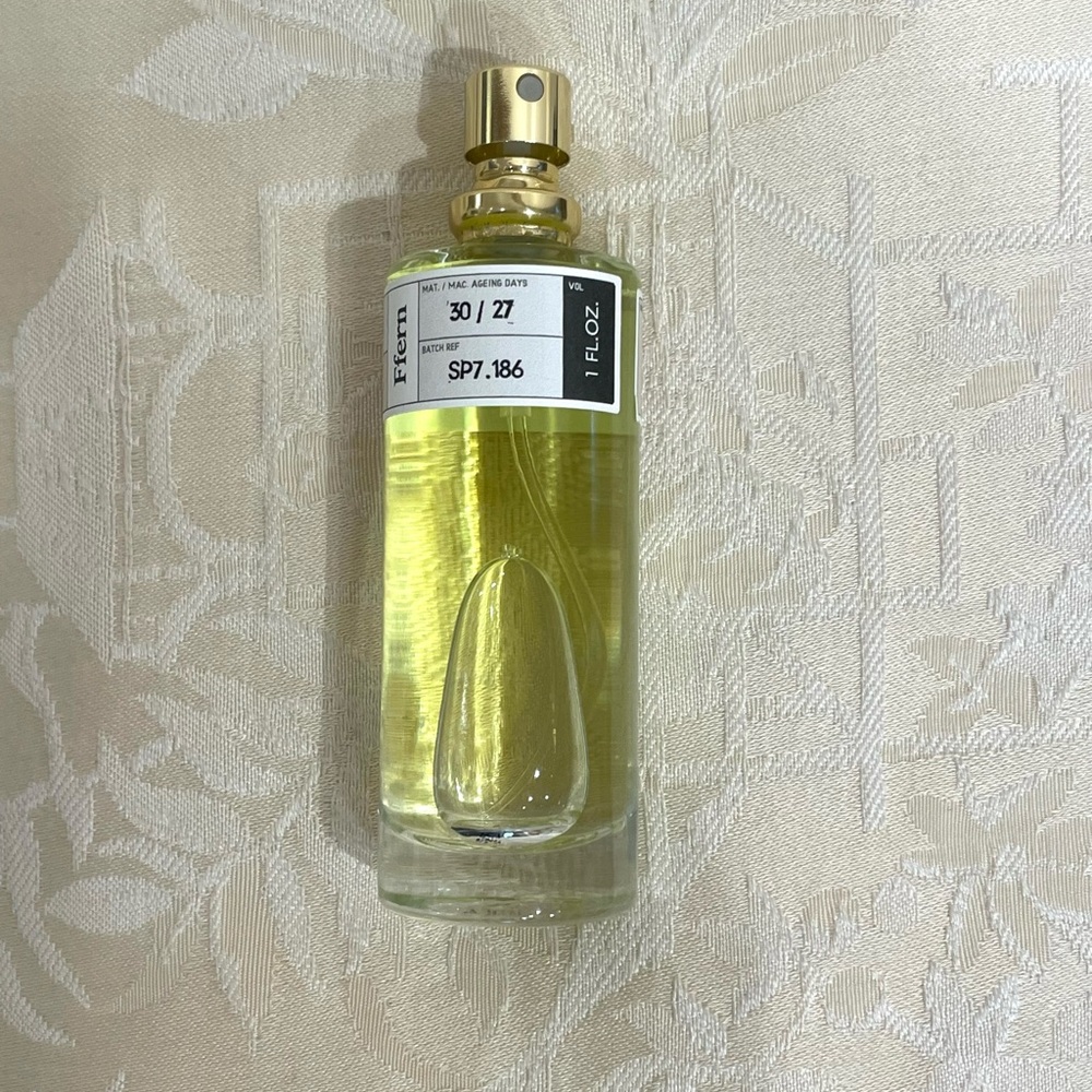 Collector’s Edition Spring 2025 Perfume – Subscription-Only, Complete Set - Picture 4 of 9